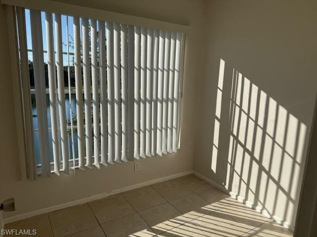 153 SANTA CLARA DR # 10, NAPLES FL 34104-17