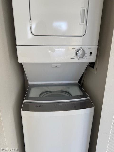 153 SANTA CLARA DR # 10, NAPLES FL 34104-10