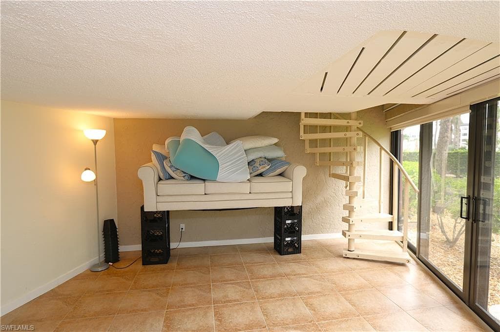 1015 Anglers CV # G203, MARCO ISLAND FL 34145-29