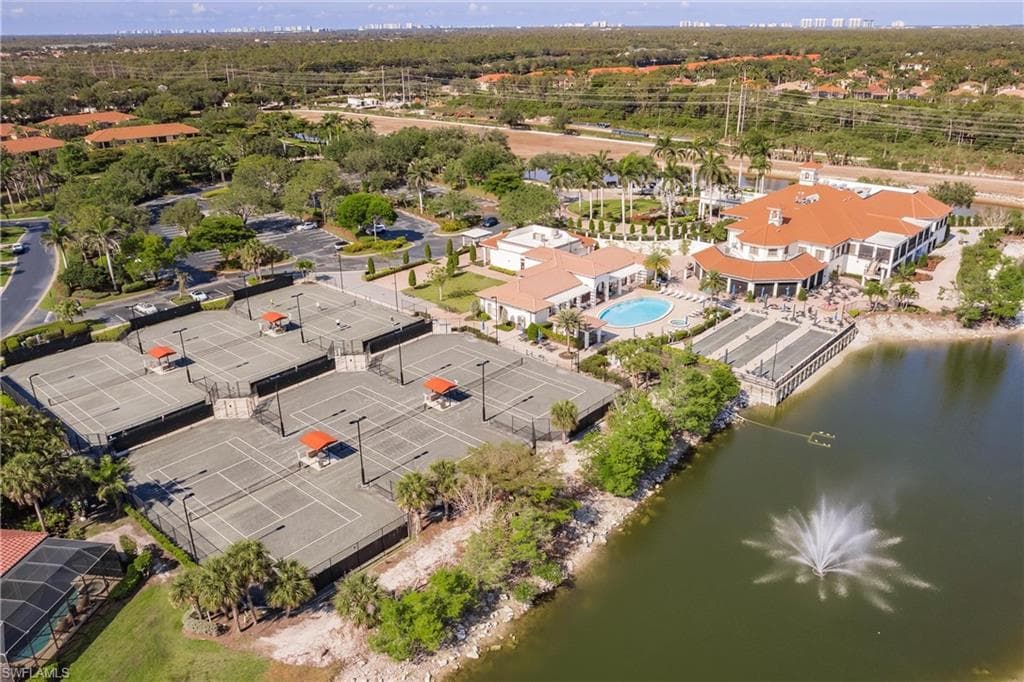 28418 Altessa WAY # 203, BONITA SPRINGS FL 34135-38