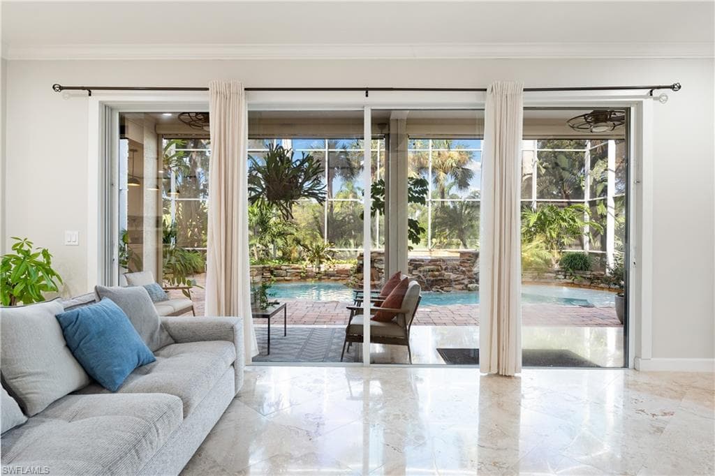 2384 Heritage Greens DR, NAPLES FL 34119-32