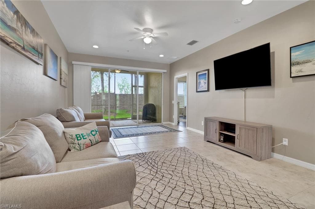 9941 Periwinkle Preserve LN # 104, FORT MYERS FL 33919-11