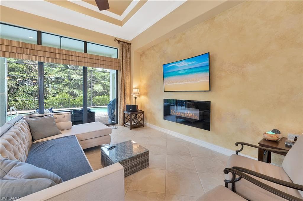 15903 Secoya Reserve CIR, NAPLES FL 34110-6