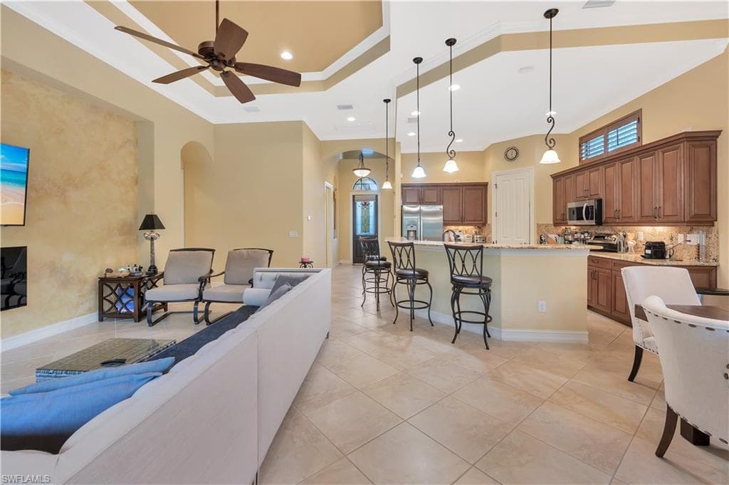 15903 Secoya Reserve CIR, NAPLES FL 34110-8