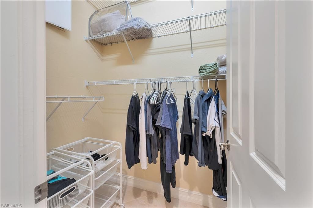 15903 Secoya Reserve CIR, NAPLES FL 34110-24