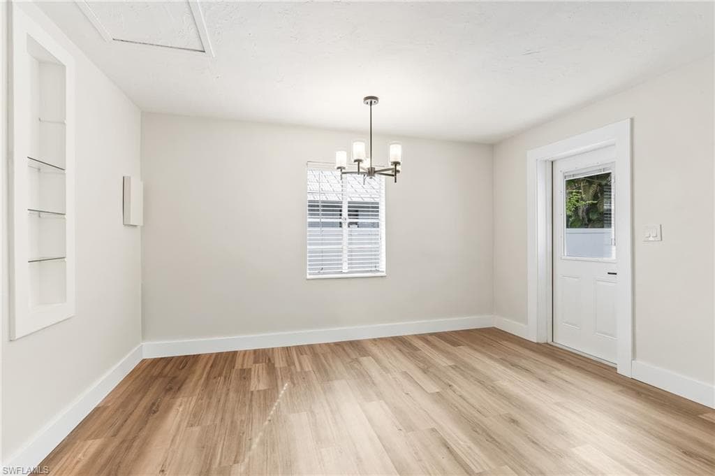 1342 Alhambra DR, FORT MYERS FL 33901-7