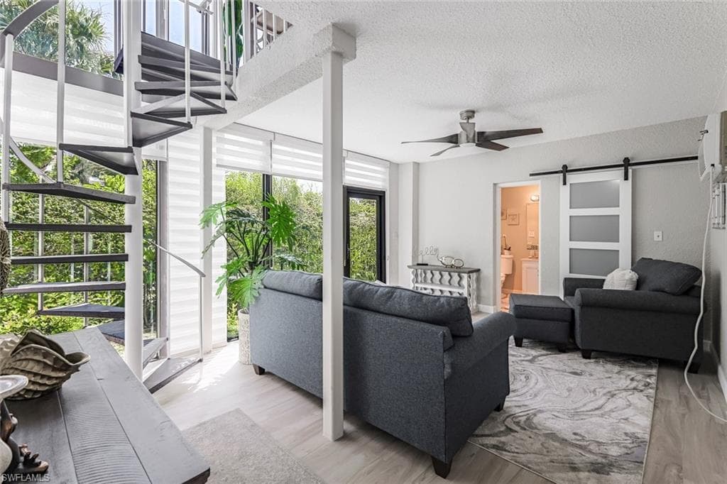 807 RIVER POINT DR # 102D, NAPLES FL 34102-19