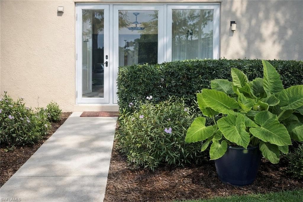 1020 Palm View DR # 101C, NAPLES FL 34110-11