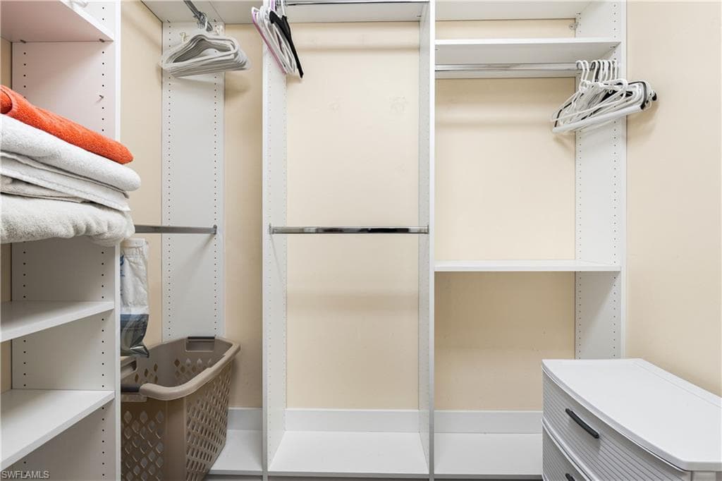 13936 Southampton DR # 3901, BONITA SPRINGS FL 34135-16