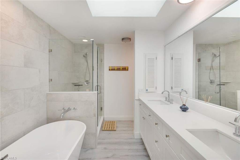 1752 Serenity LN, SANIBEL FL 33957-18