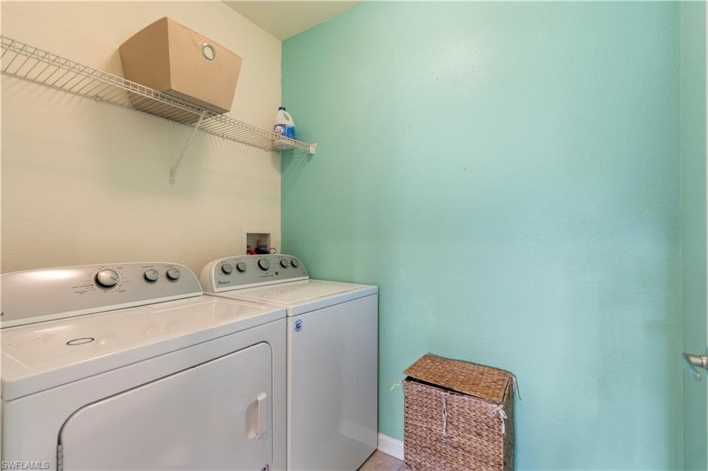 10035 Via Colomba CIR # 102, FORT MYERS FL 33966-17