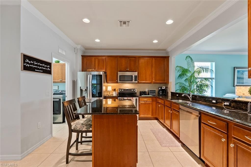 6101 Victory DR, AVE MARIA FL 34142-7