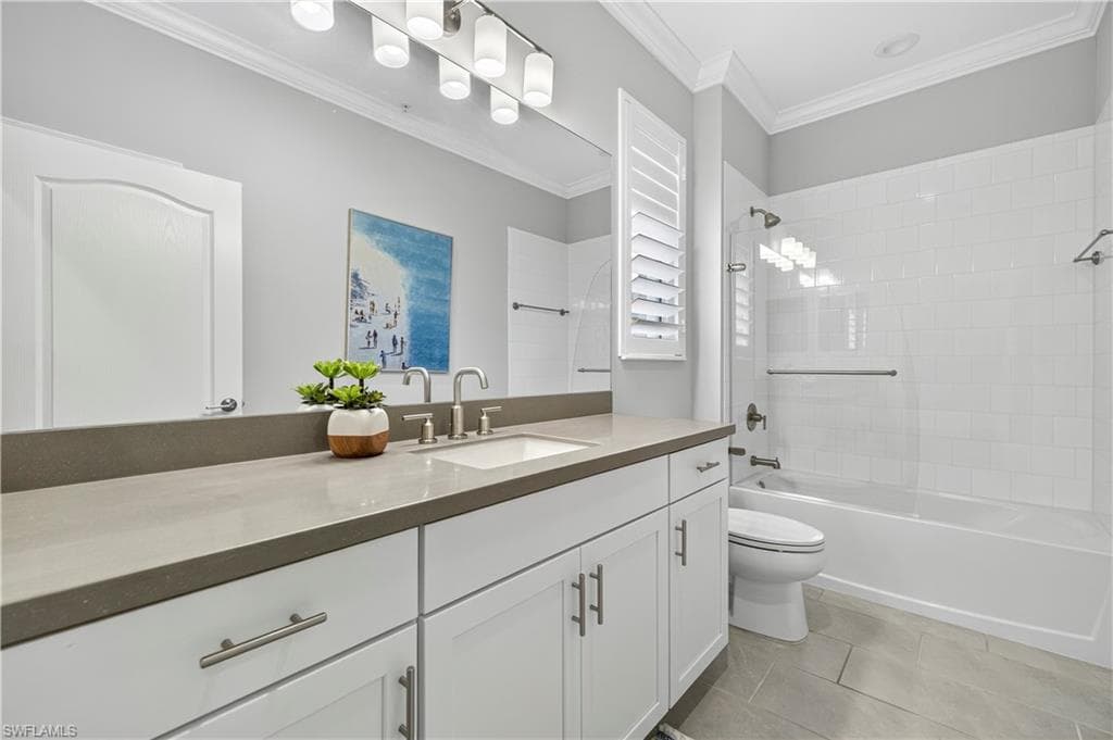 2319 Sawyers Hill RD # 705, NAPLES FL 34120-21