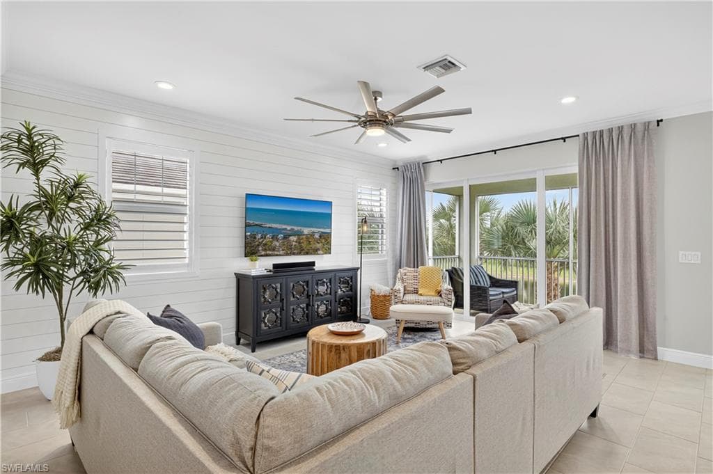 2319 Sawyers Hill RD # 705, NAPLES FL 34120-2