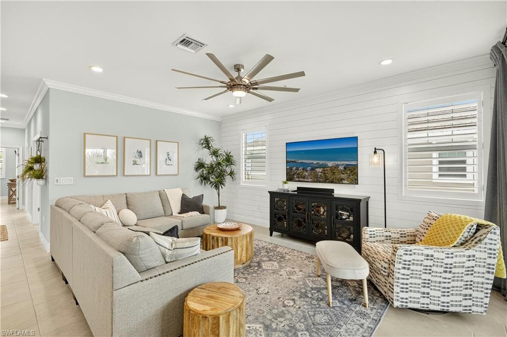 2319 Sawyers Hill RD # 705, NAPLES FL 34120-3