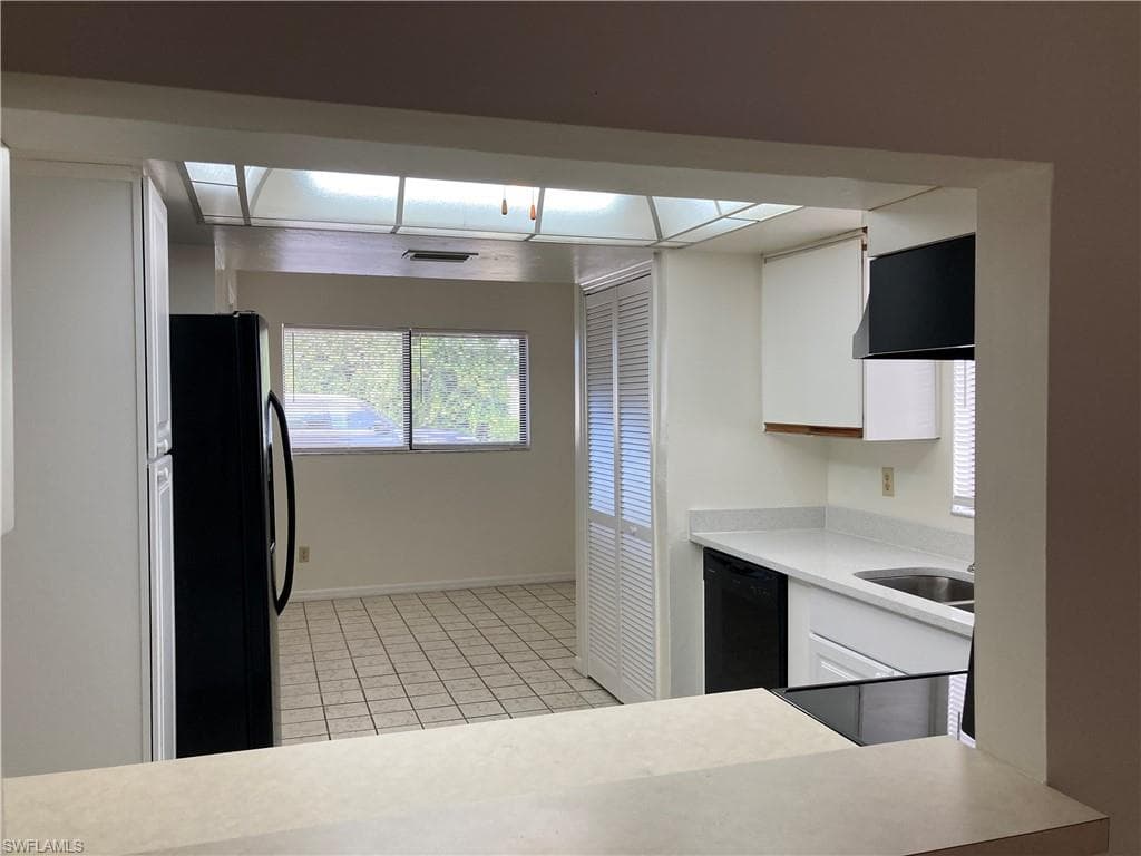 4321 Country Club BLVD # 101, CAPE CORAL FL 33904-8