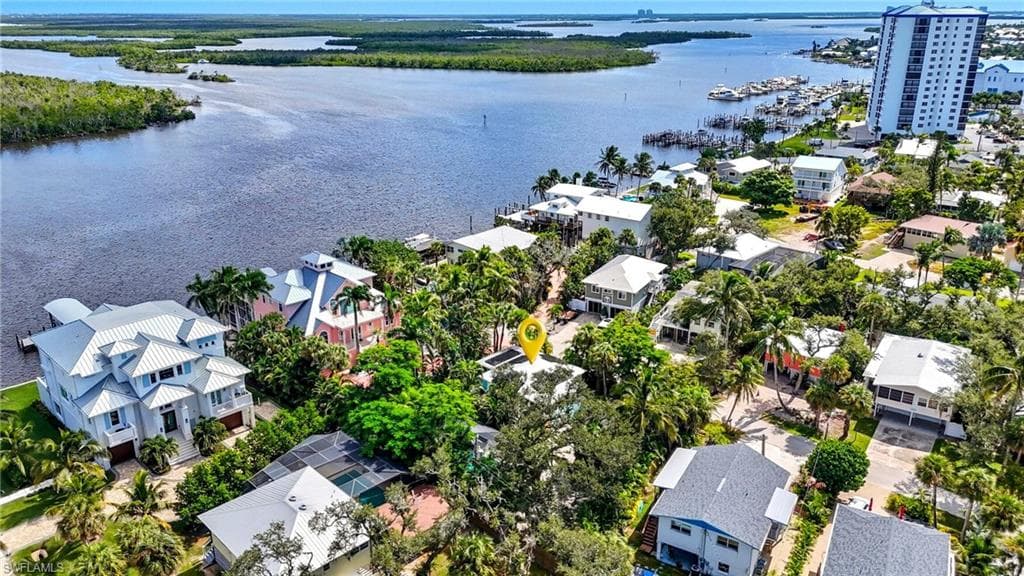 167 Coconut DR-31