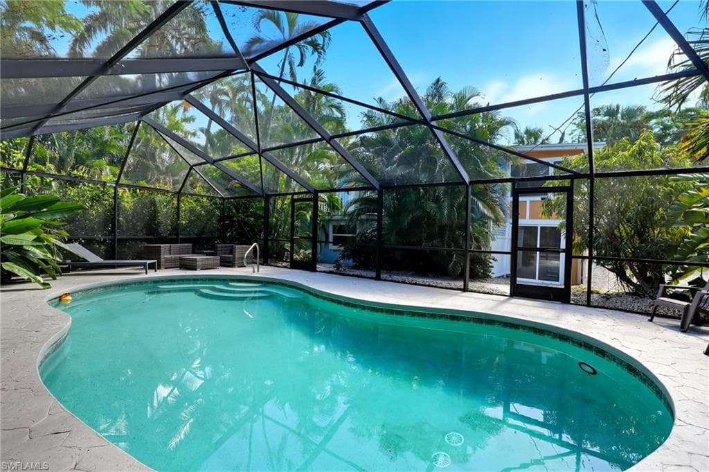 167 Coconut DR-30