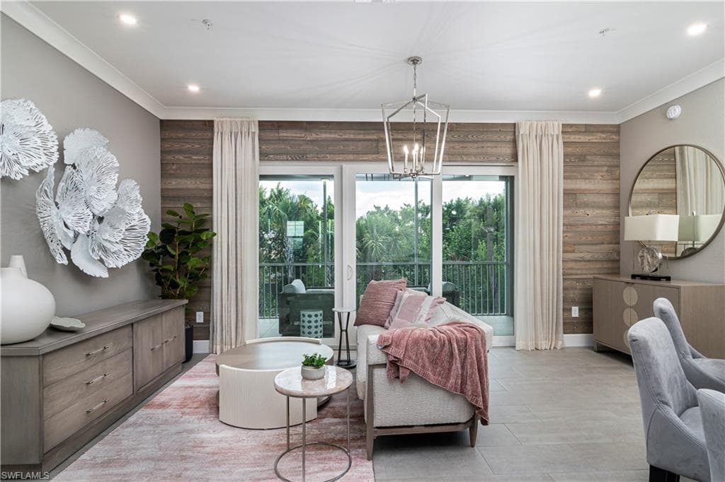 298 Indies DR E 202-1