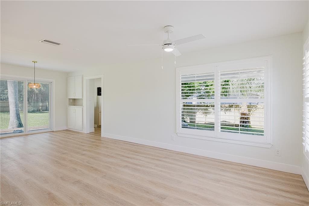 213 W McKenzie ST, PUNTA GORDA FL 33950-5