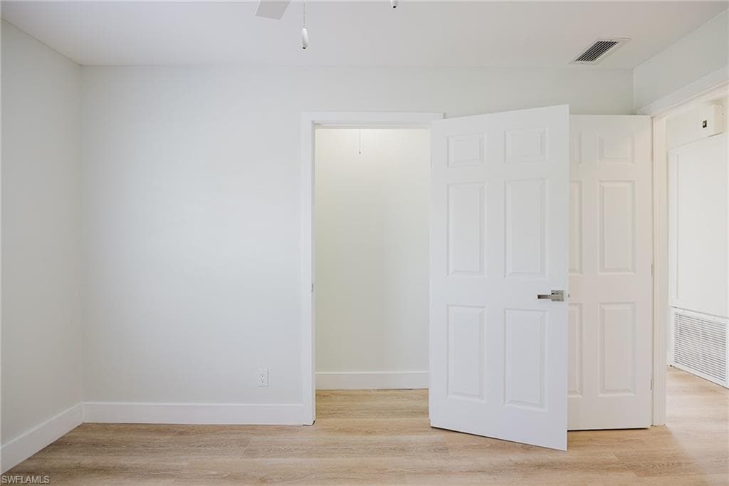 213 W McKenzie ST, PUNTA GORDA FL 33950-32