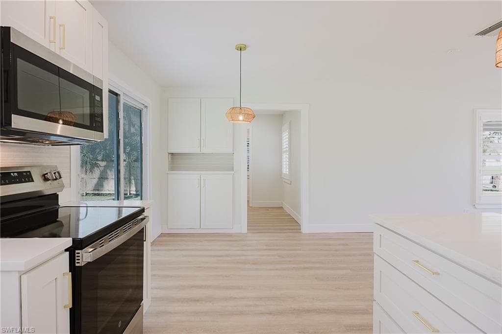 213 W McKenzie ST, PUNTA GORDA FL 33950-13