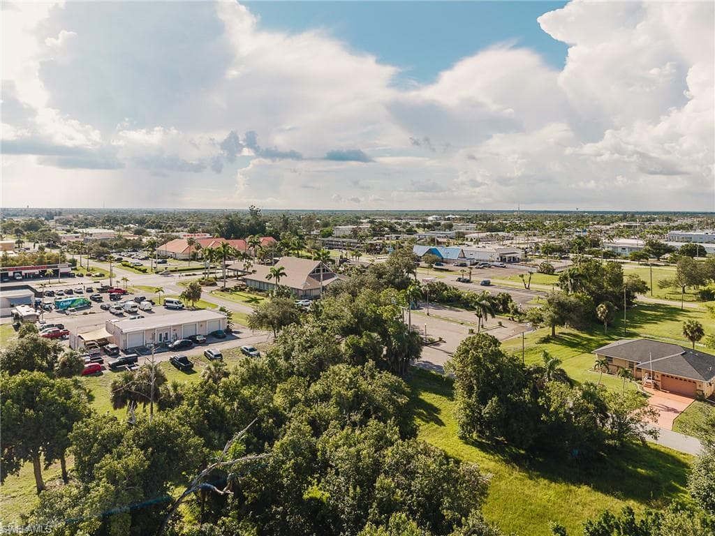 213 W McKenzie ST, PUNTA GORDA FL 33950-47