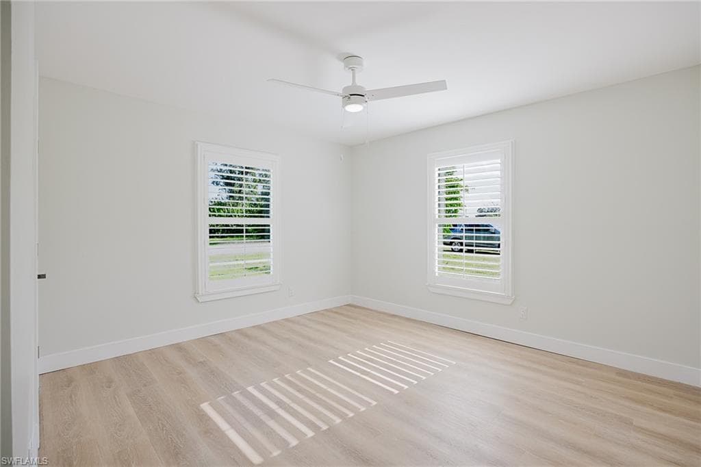 213 W McKenzie ST, PUNTA GORDA FL 33950-18