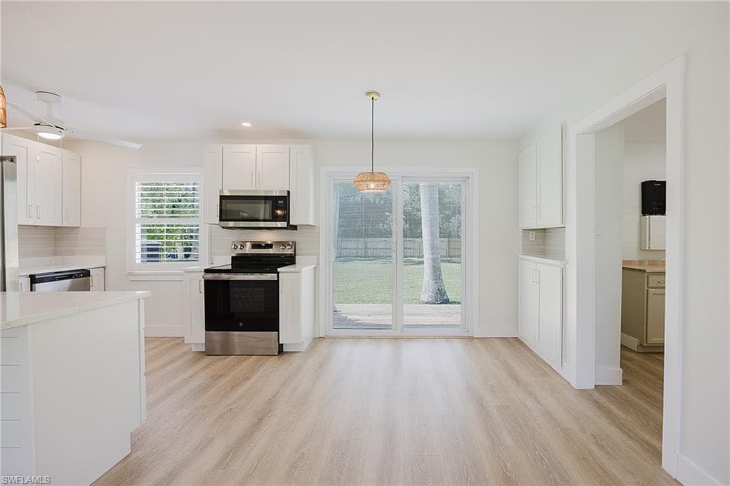 213 W McKenzie ST, PUNTA GORDA FL 33950-28