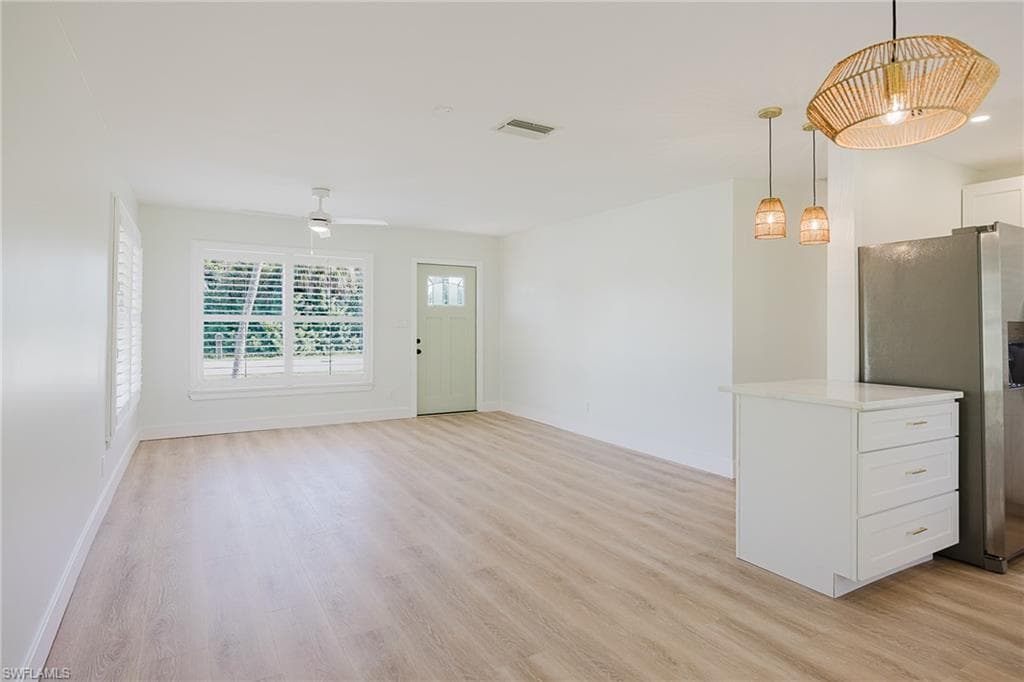 213 W McKenzie ST, PUNTA GORDA FL 33950-3