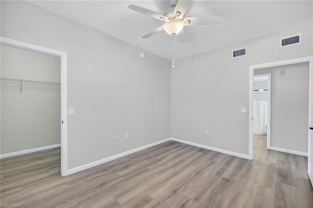 15585 Ocean Walk CIR # 215, FORT MYERS FL 33908-13