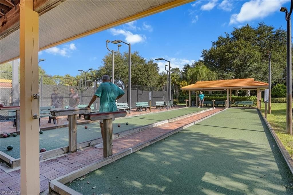 2381 Hidden Lake CT # 8202, NAPLES FL 34112-42