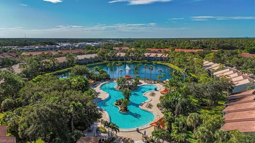 2381 Hidden Lake CT # 8202, NAPLES FL 34112-44