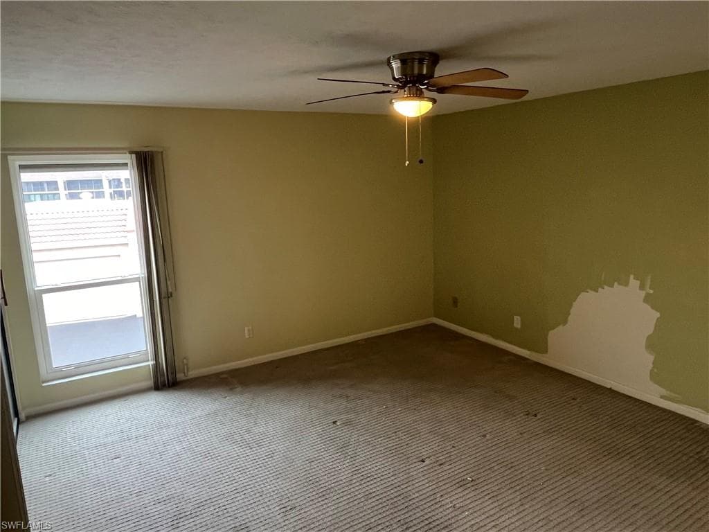 4002 SE 20th PL # 4, CAPE CORAL FL 33904-33