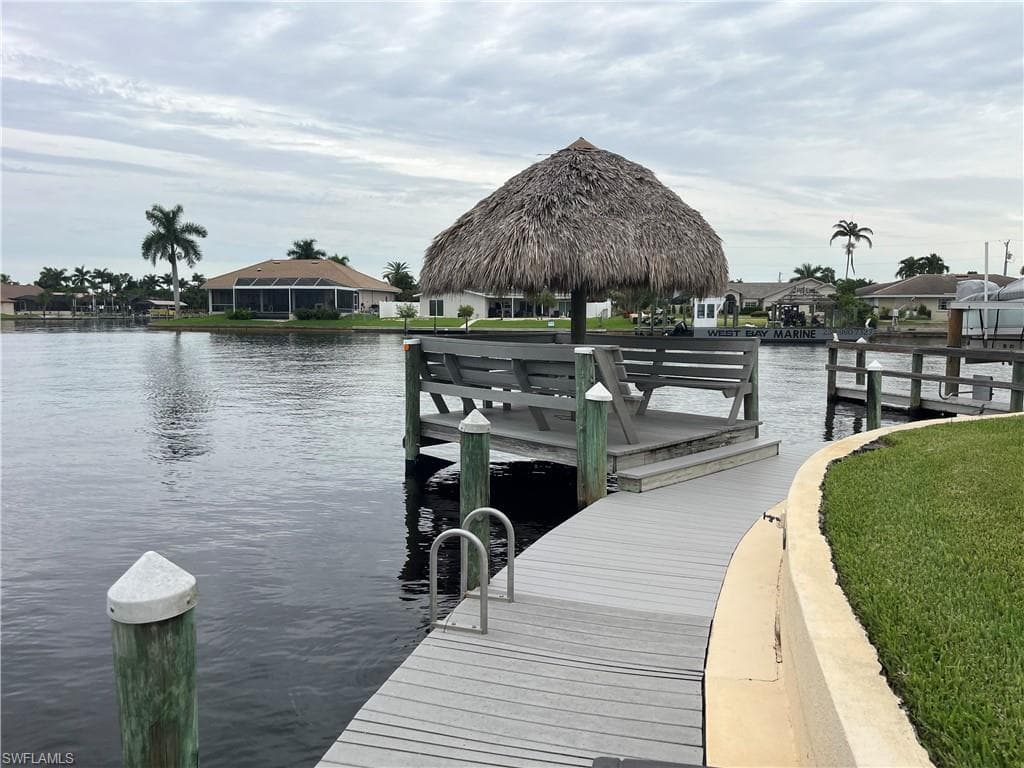 4002 SE 20th PL # 4, CAPE CORAL FL 33904-9