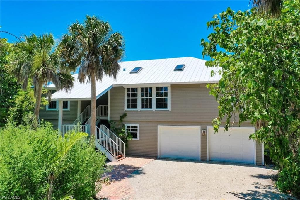 1846 Farm TRL, SANIBEL FL 33957-4