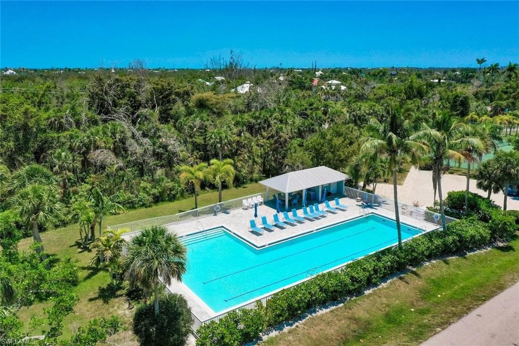 1846 Farm TRL, SANIBEL FL 33957-33