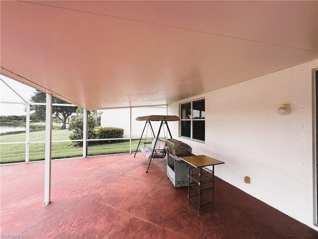 2679 Blue Cypress Lake CT, CAPE CORAL FL 33909-19