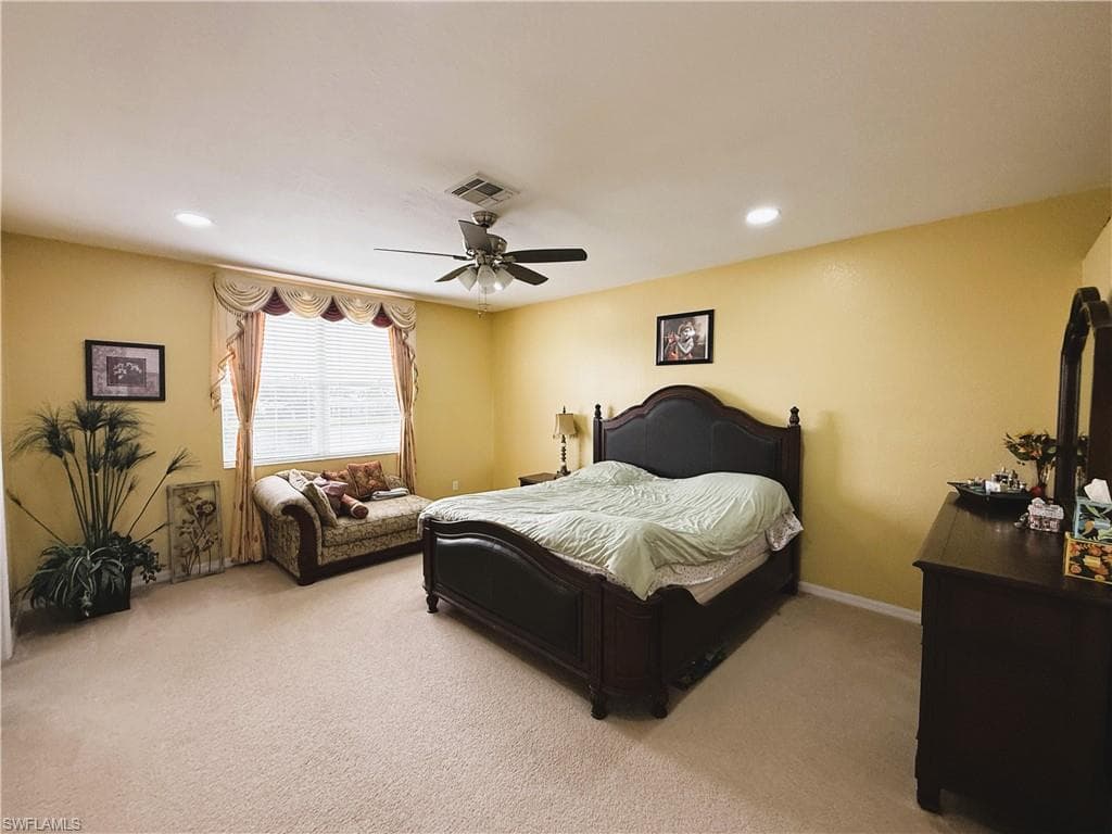 2679 Blue Cypress Lake CT, CAPE CORAL FL 33909-8