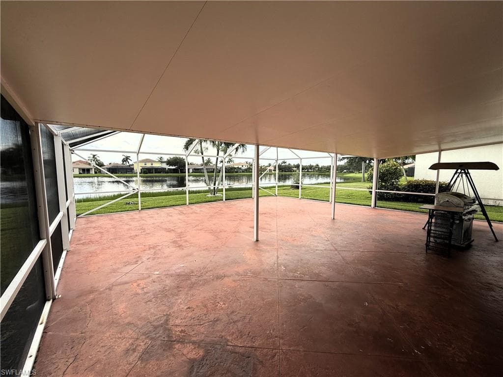 2679 Blue Cypress Lake CT, CAPE CORAL FL 33909-17