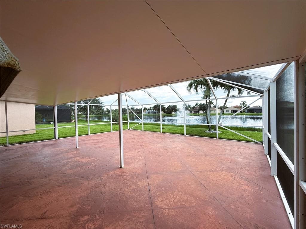 2679 Blue Cypress Lake CT, CAPE CORAL FL 33909-20