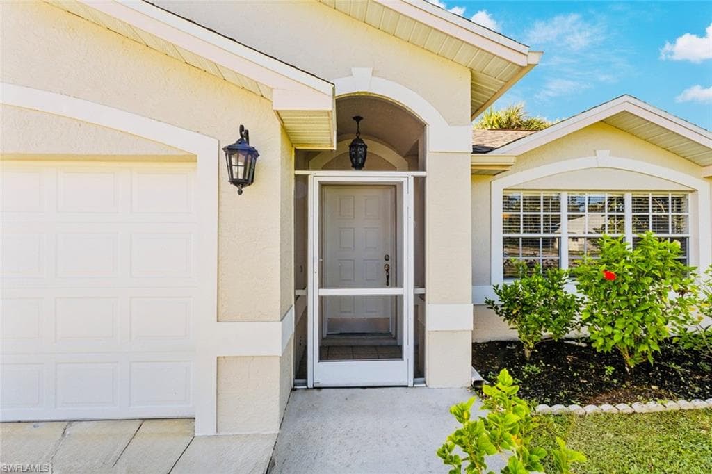 2519 7th ST W, LEHIGH ACRES FL 33971-1