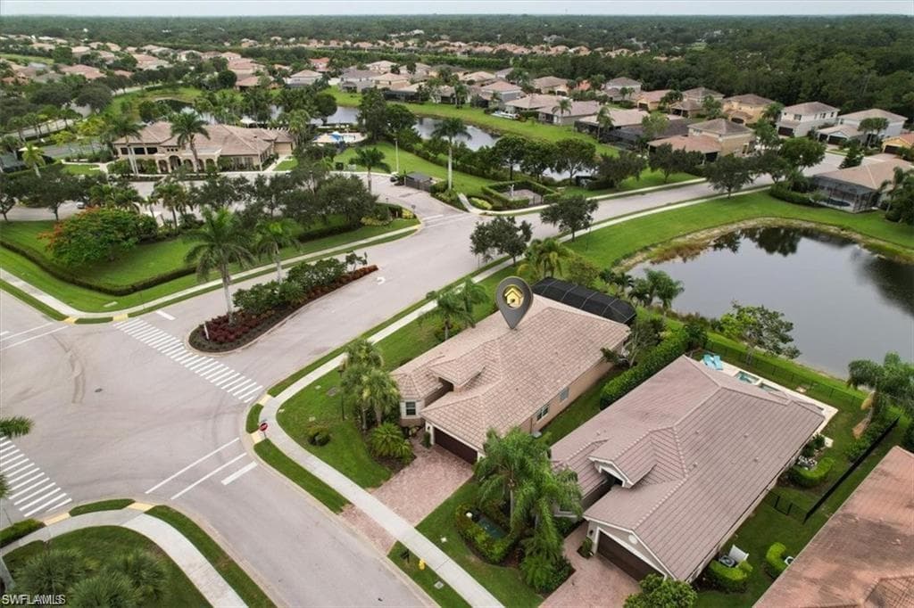 6670 Marbella LN, NAPLES FL 34105-9