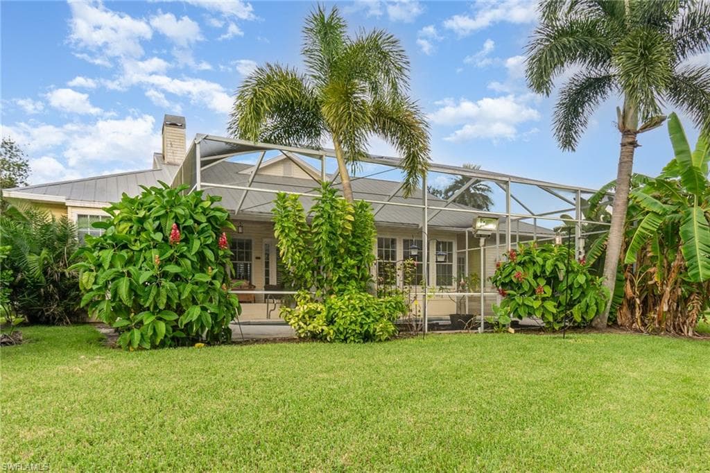 18161 Riverchase CT, ALVA FL 33920-37