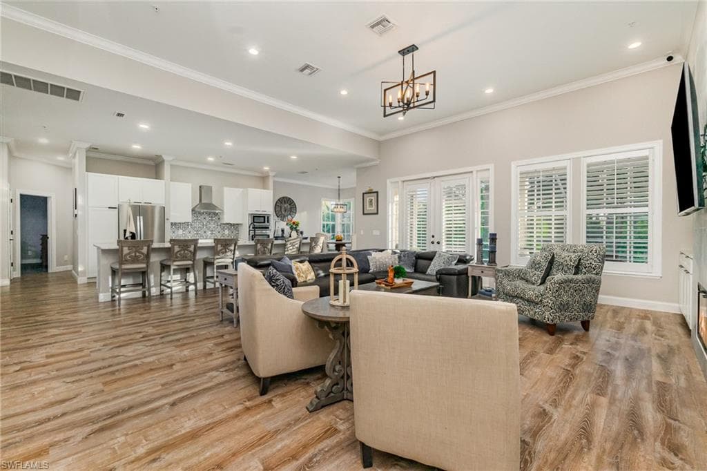 18161 Riverchase CT, ALVA FL 33920-9