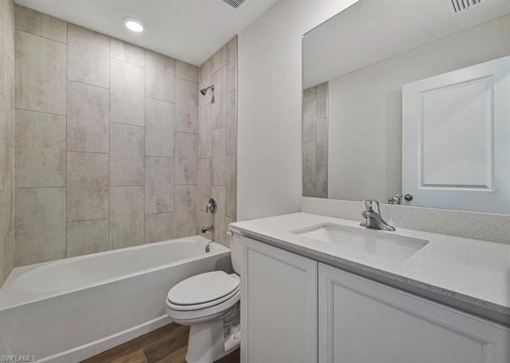 861 Winwood CIR, FORT MYERS FL 33913-8