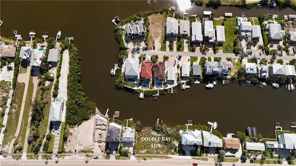 27706 Hickory BLVD-15