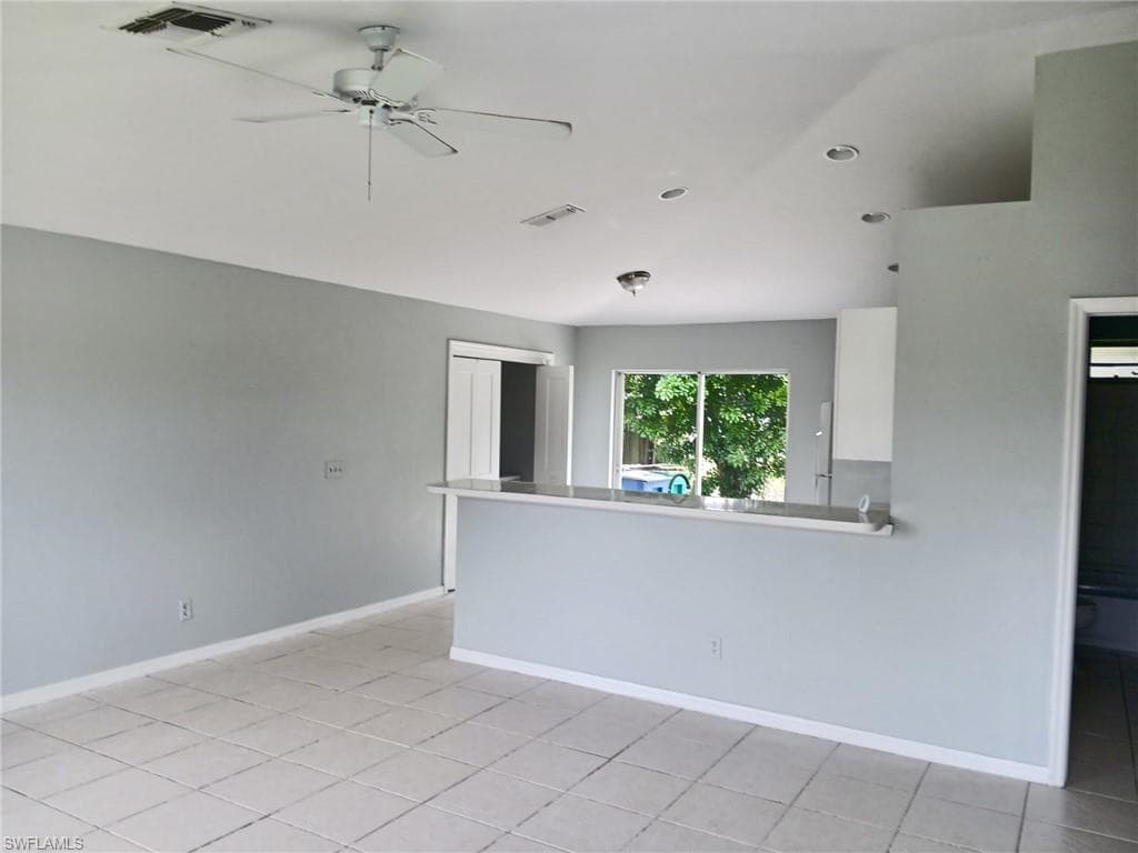 9204 Pennsylvania AVE, BONITA SPRINGS FL 34135-1