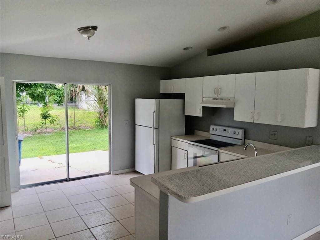 9204 Pennsylvania AVE, BONITA SPRINGS FL 34135-2