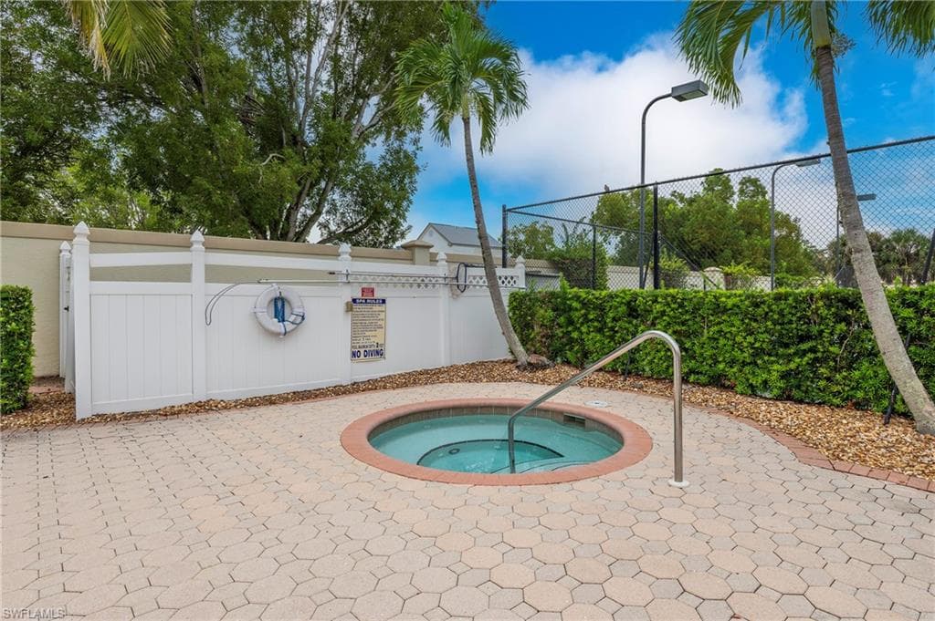 15150 Royal Windsor LN # 1403, FORT MYERS FL 33919-26